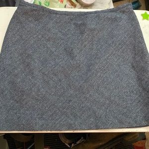 old navy size 8 womens skirt twill/lined above the knee